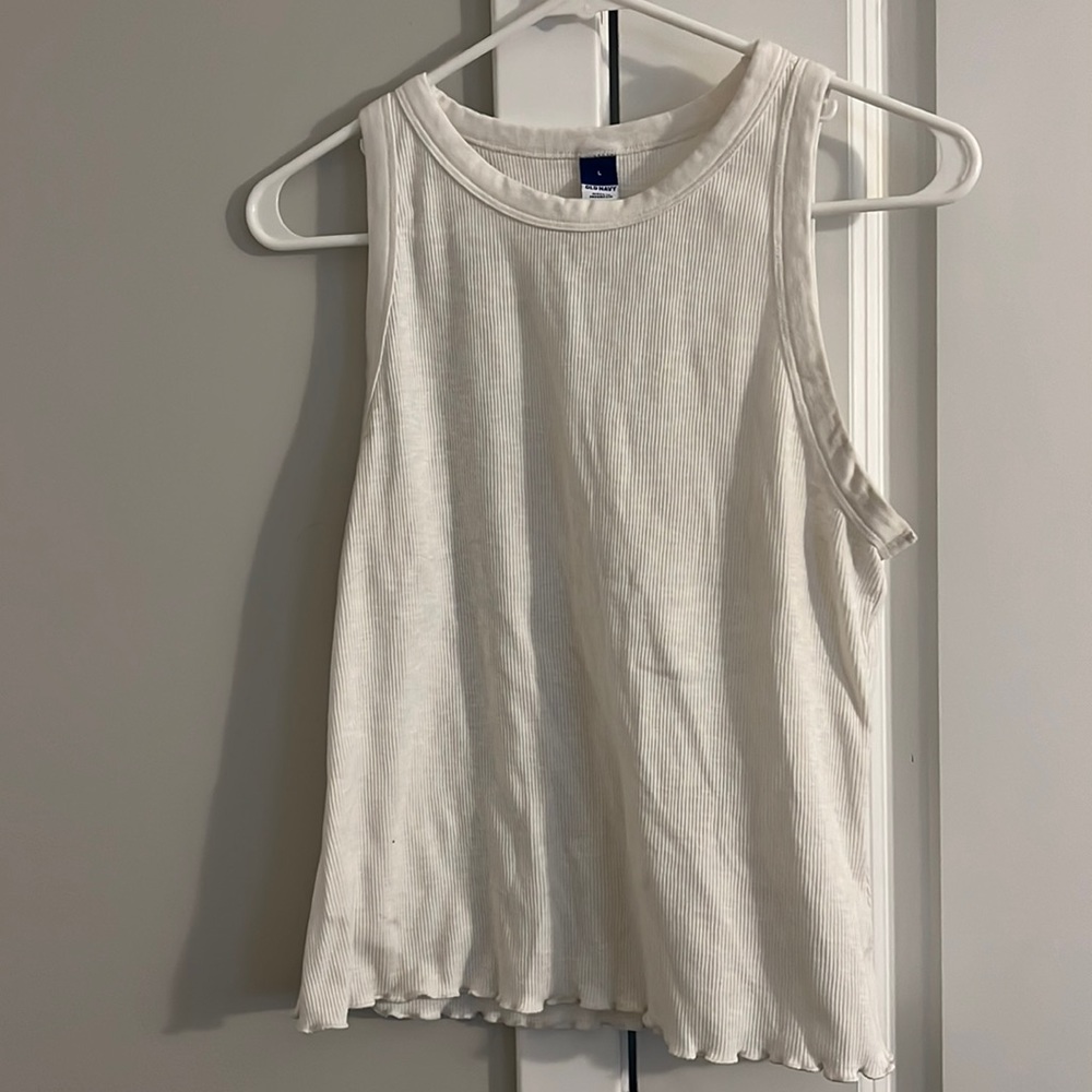old navy lettuce lined tank